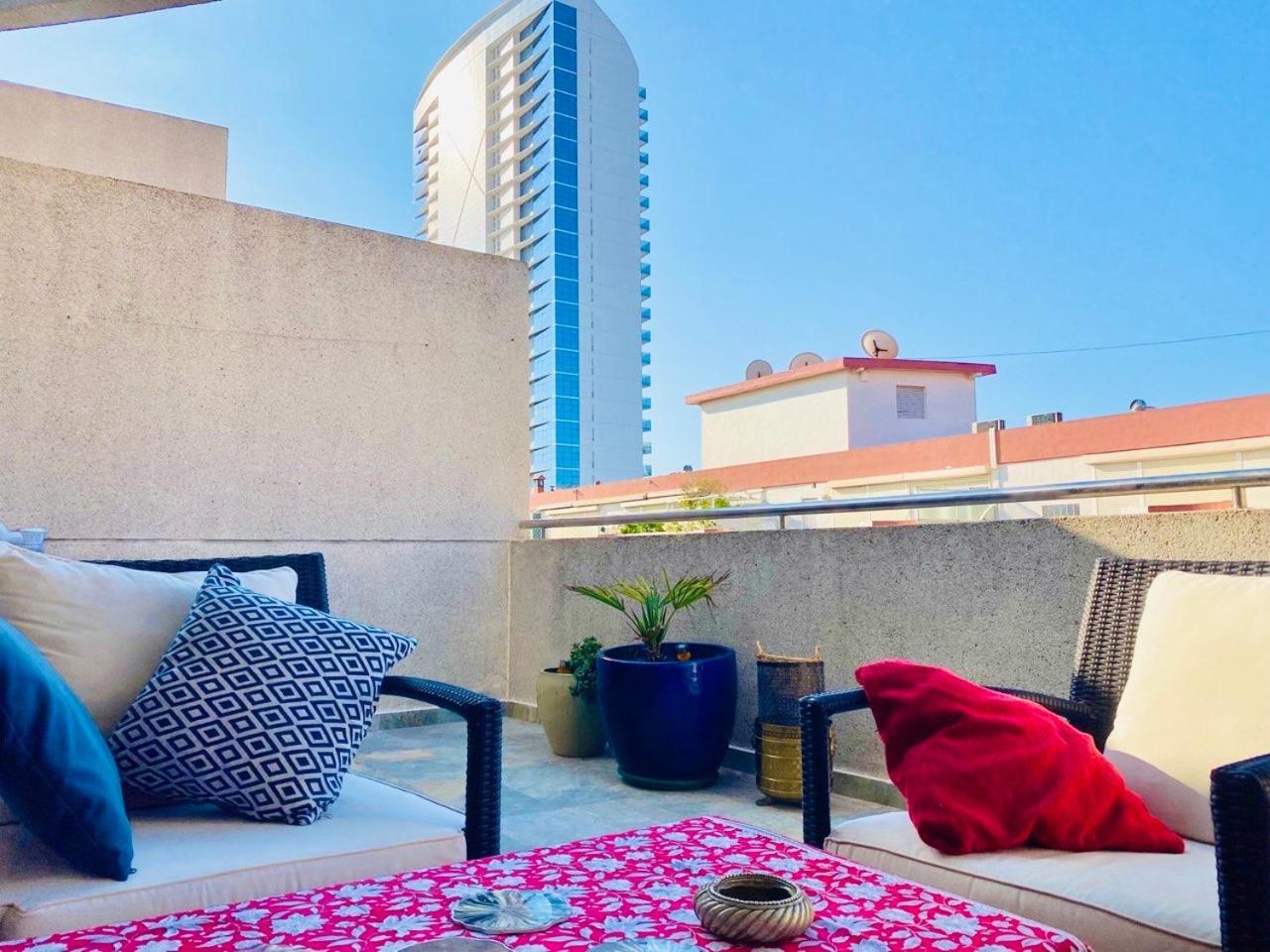 Sky Apartment Planta Ultima, Gran Terraza En Techo, 5 Minutos De La Playa Calpe Kültér fotó