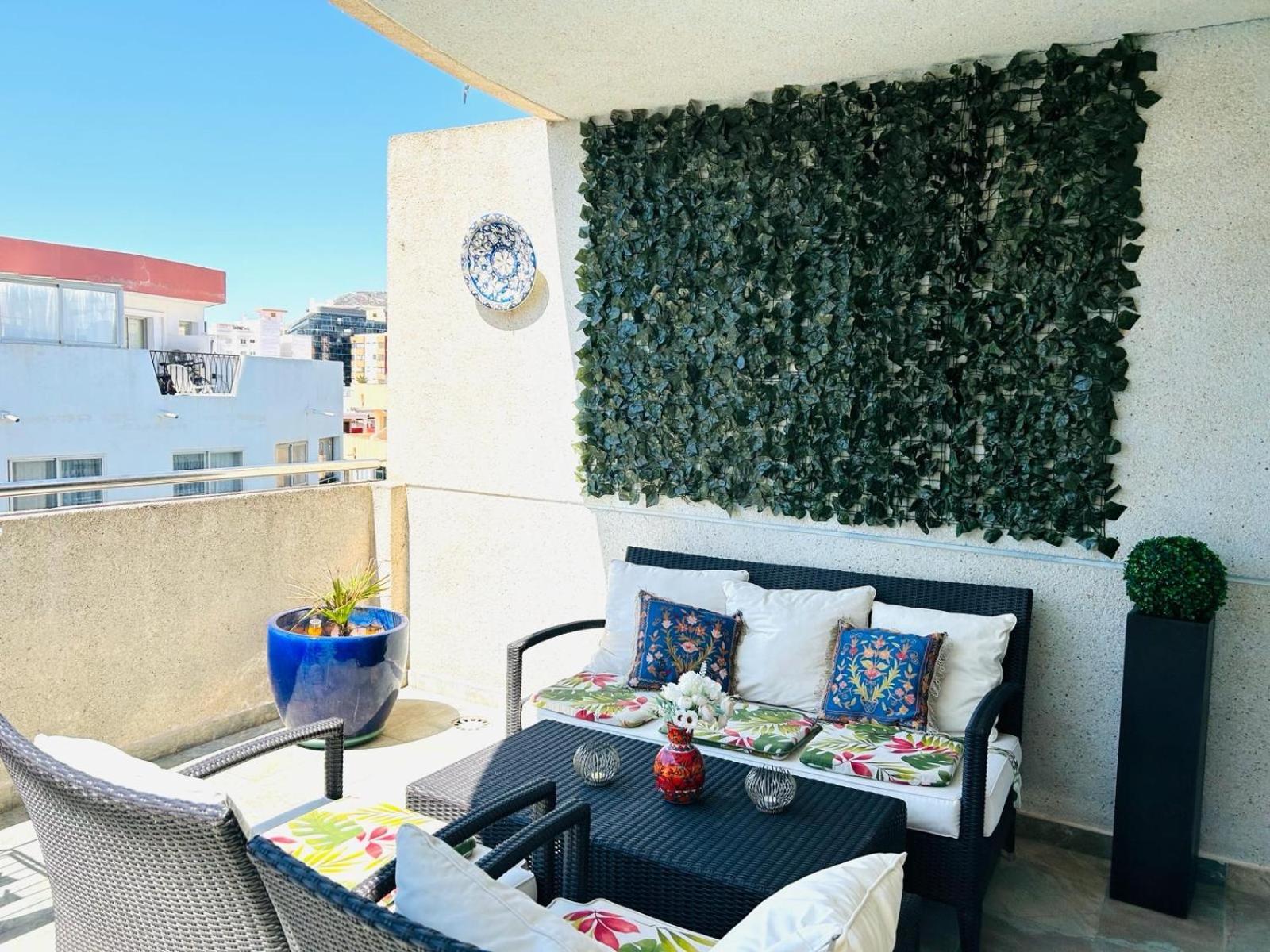 Sky Apartment Planta Ultima, Gran Terraza En Techo, 5 Minutos De La Playa Calpe Kültér fotó